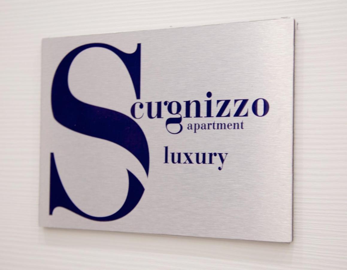 Scugnizzo Apartment Luxury Home Nápoles Exterior foto